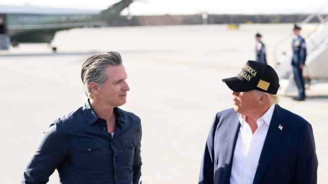 Калифорния подаёт в суд на Трампа из-за торговых пошлин