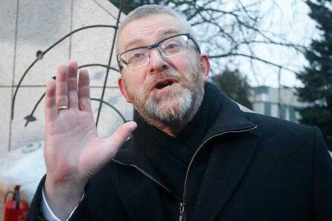 Браун устроил попытку «гражданского ареста» врача за аборт на позднем сроке
