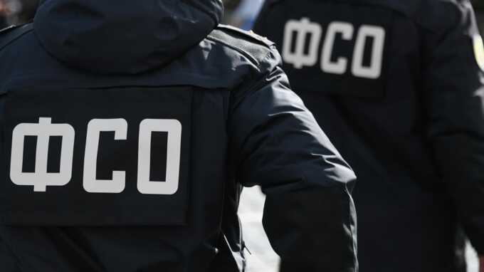 Охрана репетиции парада Победы: снайперы на крышах и обходы дворов