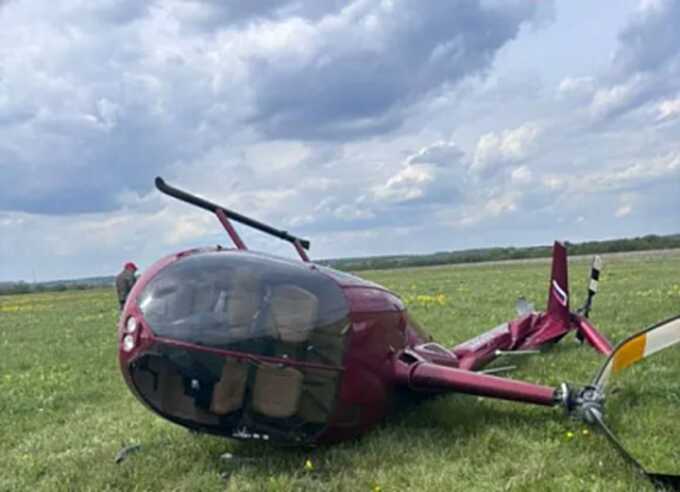 Вертолет совершил аварийную посадку под Москвой