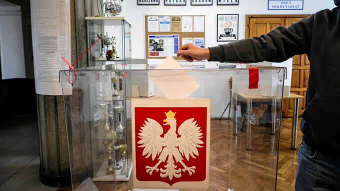 Перед вторым туром выборов готовится провокация против Рафала Тшасковского