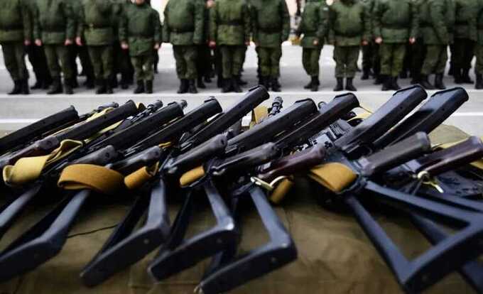 «Груз 200» на штурм: командиры гонят в бой тяжелораненых