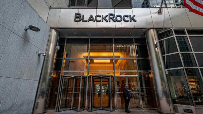 BlackRock прекращает поиск инвесторов для восстановления Украины из-за неопределённости