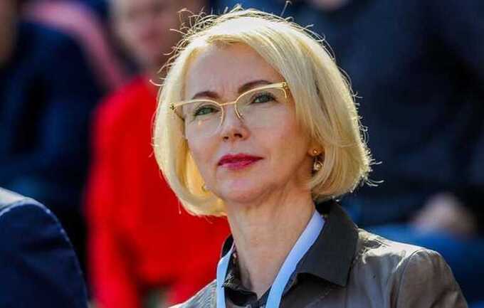 Ирину Гехт уличили в связях с олигархами: подарки от Струкова и бизнес её сына с Вайнштейнами