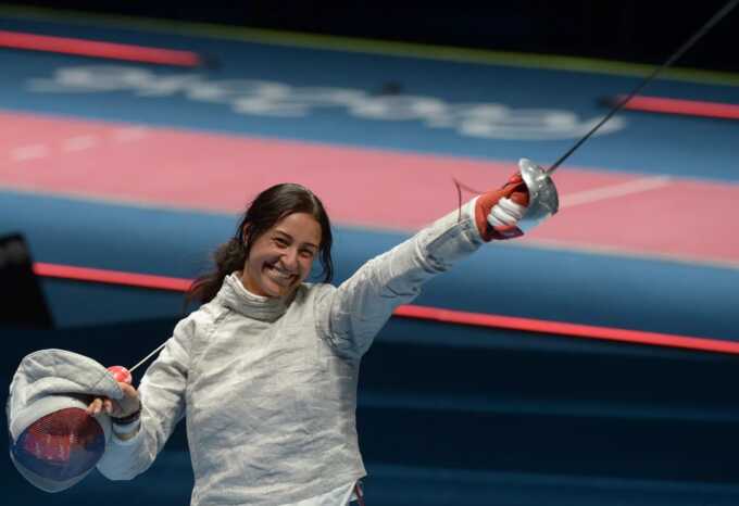 Российская фехтовальщица Егорян завоевала золото на чемпионате мира