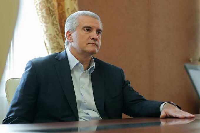 Пока Крым страдает от пожаров и проблем с водой, Аксёнов пропал из публичного поля