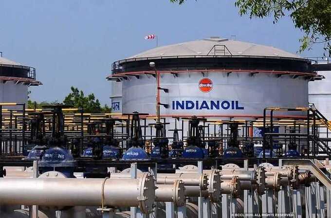 Госнефтепереработчики Индии прекратили закупки нефти из РФ